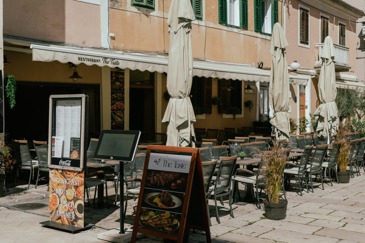 Restaurant The Taste